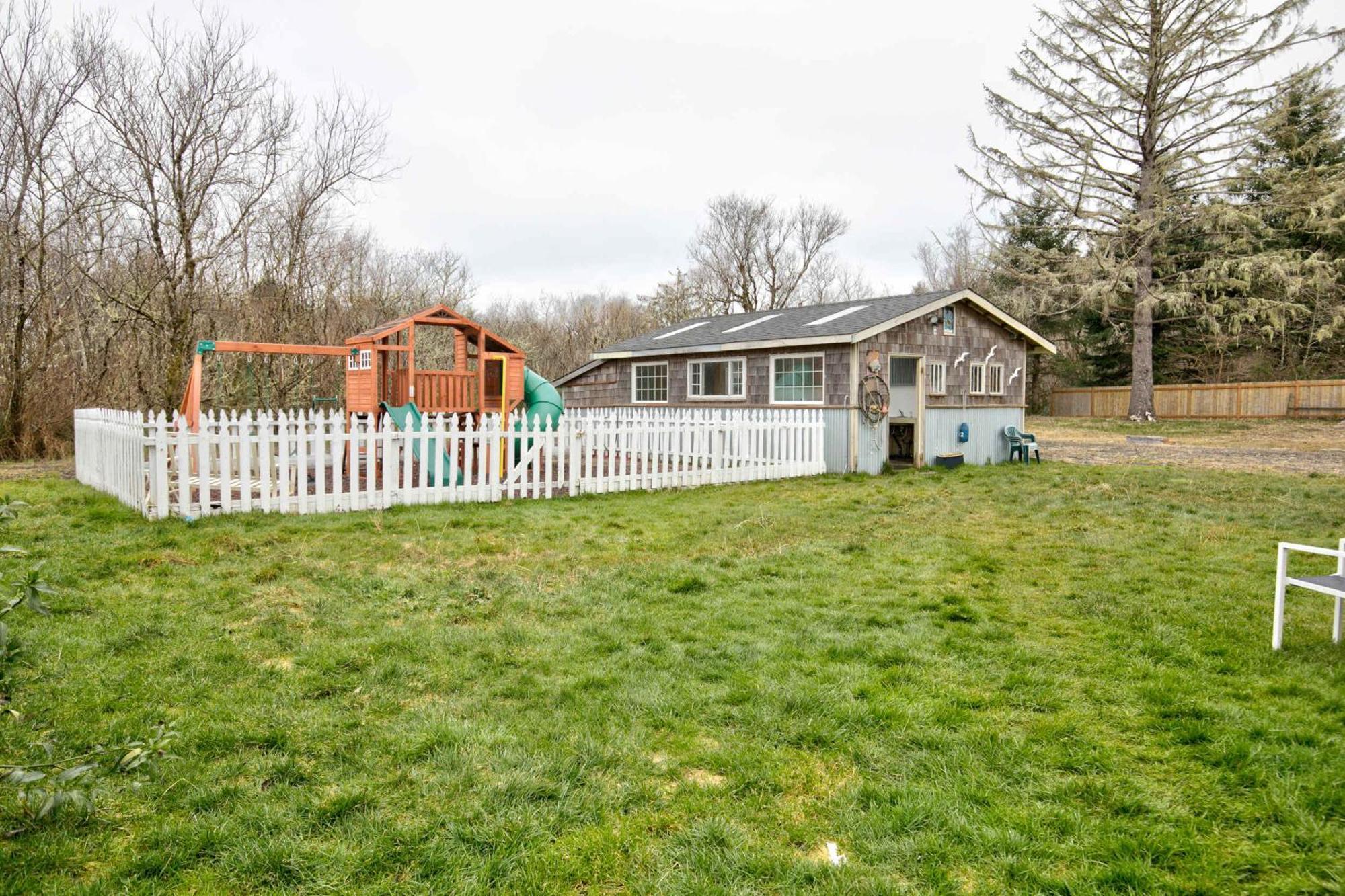 Mermaid Cottage 1-Bedroom Beach Cottage Grayland Exterior photo
